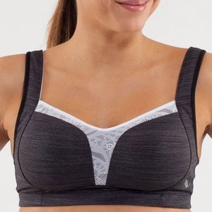 Lululemon TaTa Tamer Bra